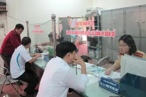 Nhờ người thân nộp phạt vi phạm giao thông có được không?