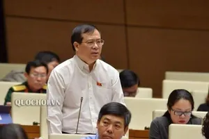 Chia tay sao lại đóng phí?