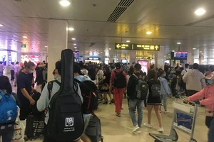 Đưa con riêng ra nước ngoài có cần sự đồng ý của chồng cũ?