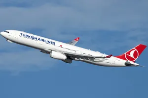 Phi công chết trong khi lái, máy bay hạ cánh khẩn cấp ở New York