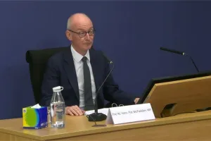 Anh: NATO phải dẫn đầu 'cuộc chạy đua vũ trang AI'