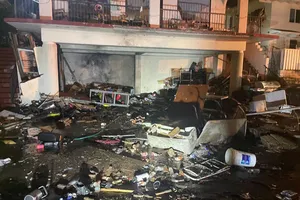 Nổ pháo hoa tự chế trong khu dân cư ở Hawaii, hơn 20 người thương vong