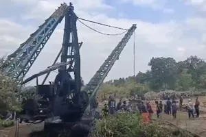 Mỏ than Ấn Độ bị ngập nước, nhiều người bị mắc kẹt