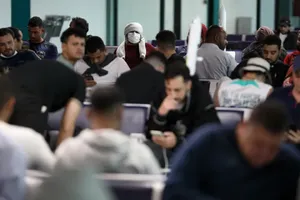 CHÙM ẢNH: Người nhập cư bị Mỹ trục xuất trong tuần đầu ông Trump nhậm chức