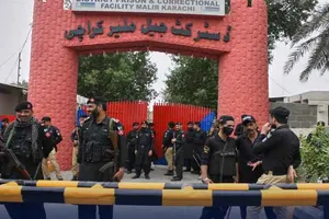 Pakistan: Hơn 200 phạm nhân vượt ngục giữa động đất 