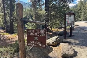 Cảnh sát, FBI truy tìm cựu quân nhân nghi giết 3 con gái ruột rồi bỏ trốn trên núi