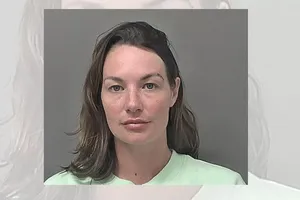 Khoe ảnh tự sướng đầy kim cương, bị phát hiện đánh cắp 170.000 USD trang sức