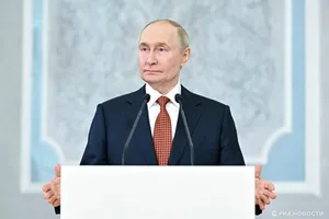 Ông Putin chỉ trích NATO hung hăng và lừa dối Nga