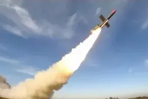 Ông Zelensky: Ukraine thử thành công, gấp rút sản xuất tên lửa hành trình tầm xa Flamingo