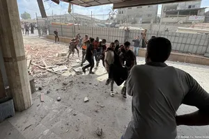 Israel không kích bệnh viện ở Gaza làm 20 người chết, quốc tế bàng hoàng lên án