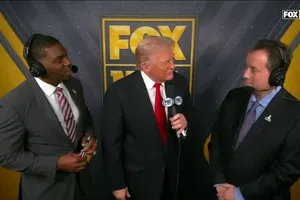 Nhà Trắng lên tiếng việc ông Trump muốn có sân vận động mang tên mình