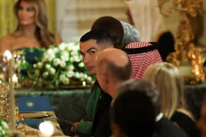 Siêu sao Ronaldo, tỉ phú Musk dự tiệc ông Trump chiêu đãi Thái tử Saudi Arabia ở Nhà Trắng