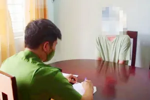 Đi nhậu làm mất ví tiền, sợ vợ chửi nên hoang báo tin cướp