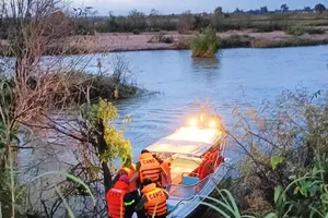 Đi chăn bò, 2 phụ nữ bị nước cuốn tử vong