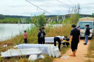 Điều tra nguyên nhân 2 thanh niên tử vong trên đập thủy lợi