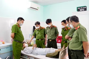 Bắt kẻ bắn 1 hạ sĩ công an bị thương