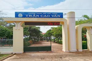 Thủ quỹ lấy 450 triệu rồi cùng bạn trai dựng hiện trường giả là trộm