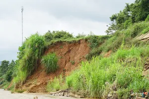 Bắc Tây Nguyên chủ động ứng phó với nguy cơ sạt lở sông