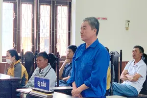 Công nhân truyền tải điện lừa xin việc, chiếm đoạt hơn 2,4 tỉ đồng