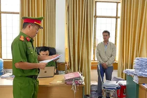 Bắt giam 1 cán bộ Sở Tư pháp Gia Lai 