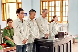 Đưa người trốn đi nước ngoài, Lê Sét Sấm lãnh 9 năm tù