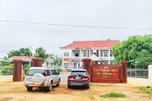 Xã đội trưởng bị tạm giữ vì tổ chức sử dụng ma túy tại phòng làm việc