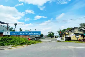 Phó giám đốc trung tâm đăng kiểm ở Kon Tum bị khởi tố tội nhận hối lộ