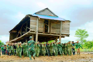Bộ Quốc phòng hỗ trợ tỉnh Gia Lai xóa nhà tạm, nhà dột nát