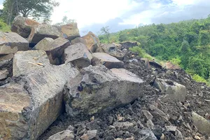 1 công ty bị phạt 900 triệu vì sử dụng thuốc nổ vượt công suất