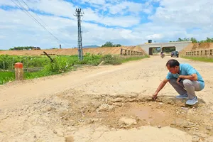 Yêu cầu khắc phục hư hỏng đường khi thi công cao tốc Bắc-Nam qua Gia Lai