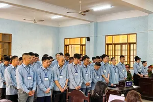 Tuyên án 37 bị cáo trong đường dây chế tạo, mua bán vũ khí quân dụng