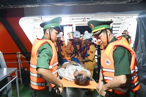 Cứu sống 1 ngư dân viêm ruột thừa khi đánh cá ngoài khơi