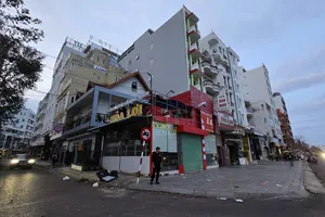 Gia Lai: Dân vẫn chờ có điện sau bão số 13