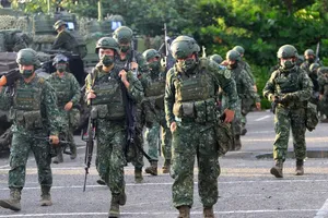 Lực lượng phòng vệ Đài Loan trong cuộc tập trận Han Kuang thường niên ở TP Đài Nam hồi tháng 9-2021. Ảnh: GETTY