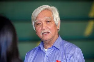 ĐBQH Dương Trung Quốc: Đó là hành vi không thể chấp nhận được!