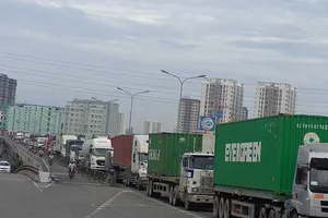 Giám đốc Sở GTVT: Quý III sẽ hết kẹt xe khu vực Cát Lái