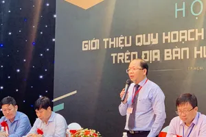 Huyện Hóc Môn kêu gọi đầu tư 23 dự án 'khủng'