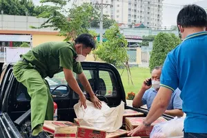 Bộ đội, công an giúp dân thật sự chứ cần chi 'làm màu'!