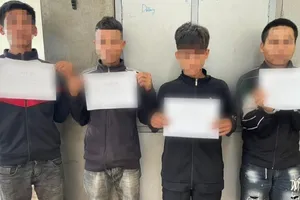 Đắk Lắk: Bắt quả tang nhóm thanh thiếu niên tổ chức sử dụng ma túy tại nhà