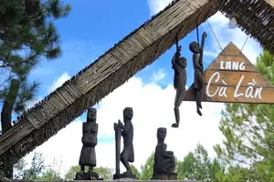 3 du khách Hàn Quốc thương vong, 1 người mất tích do lũ cuốn ở Làng Cù Lần