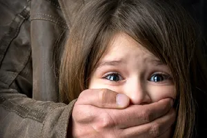 5 quy tắc cảnh giác tội phạm bắt cóc trẻ em