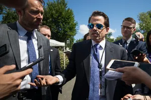 Căng thẳng bên trong Nhà Trắng