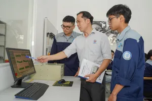 Tăng tốc đào tạo nguồn nhân lực