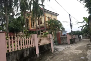 Nỗi lòng của những người vợ tài xế đường dài