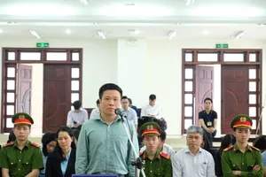 Chủ tọa nói Hà Văn Thắm 'rất nhân văn, thương HĐXX...'