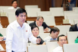 Tranh luận căng thẳng về tăng trưởng kinh tế