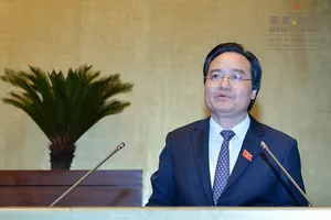 Bộ trưởng Giáo dục lý giải việc sinh viên sư phạm đóng học phí
