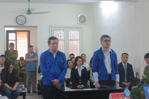 Bỏ túi 2,1 tỉ đồng, lãnh 3,5 năm tù