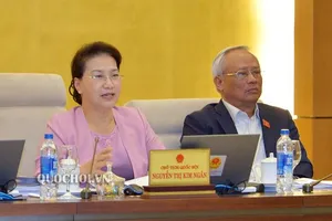 Tranh cãi quy định cấm bán rượu, bia hơn 15 độ trên Internet