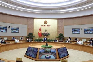 Mở rộng hạn chế visa, khai báo y tế trước đại dịch COVID-19